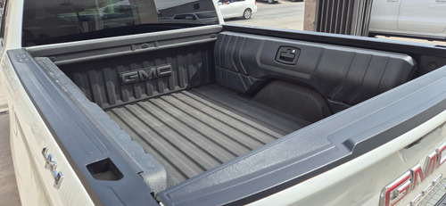 GMC Sierra 5.3 V8 Regular