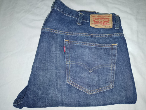 Pantalón Levi's Talla 42x30 Modelo 569 Loose Straight.