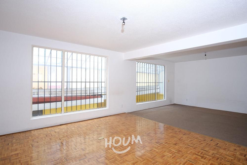 Casa En Lomas De Chapultepec, Miguel Hidalgo Con 3 Recámaras, 290 M², Id: 141682