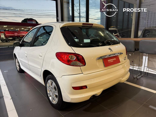 Peugeot 207 1.4 ACTIVE 8V FLEX 4P MANUAL