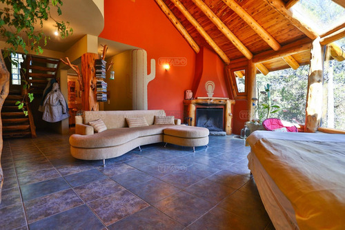 Casa En Venta Ubicado En Lago Gutiérrez, Bariloche, Patagonia