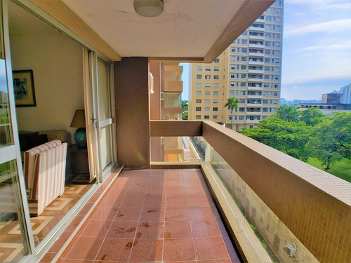 Imagem 3 de 15 de Apartamento Reformado À Venda Por R$530mil, 3 Dormitórios (1 Suíte), 1 Vaga De Estacionamento, Prédio Com Lazer - Ap04957 - 34929657