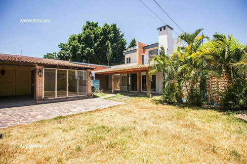 Imagen 1 de 30 de Casa En Venta En Huentitán El Bajo, Guadalajara Jalisco.