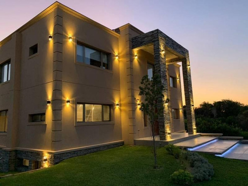 Imagen 27 de 30 de Nuevas Condiciones ! - Casa Diamond En Venta - 7 Ambientes - Costa Esmeralda