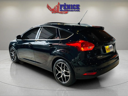 Ford Focus Focus Hatch Titanium 2.0 16V (Aut)