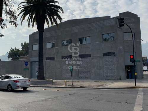 Local Comercial Con Galpón Y Bodega En Av La Paz