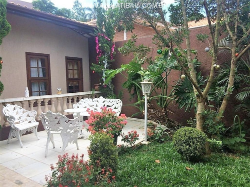 Imagem 1 de 13 de Casa No Maristela, Bairro Residencial Com Ruas Asfaltadas, Na Região Da Alameda Lucas Nogueira Garcez - Ca01167 - 69203053