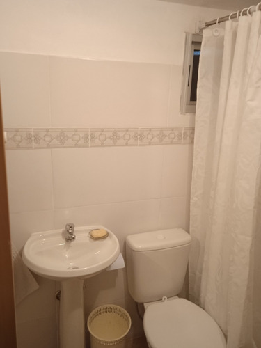 Imagen 12 de 15 de Casa En Atlántida, Barrio Jardín. Excelente Ubicación