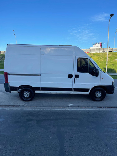 Imagen 6 de 14 de Peugeot Boxer 2012 2.3 350lh Confort Hdi Larga Alta