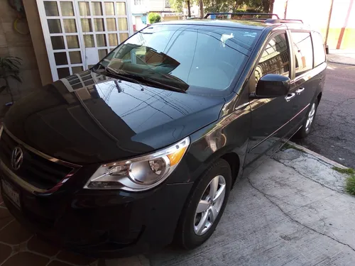 Volkswagen Routan 3.8 Exclusive Tiptronic At
