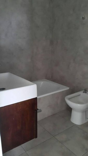 Imagen 7 de 17 de Departamento Monoambiente Con Balcon