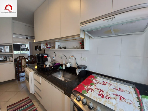 Imagem 7 de 18 de Amplo Apartamento Reformado À Venda Na Região Da Enseada ( Próximo Praia). - Ap05675 - 69194759