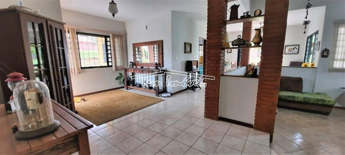 Imagem 20 de 30 de Chácara No Condomínio Green Ville I Em Boituva. 3 Dormitórios, Quiosque E Quintal Gramado. - Ch00615 - 70263655