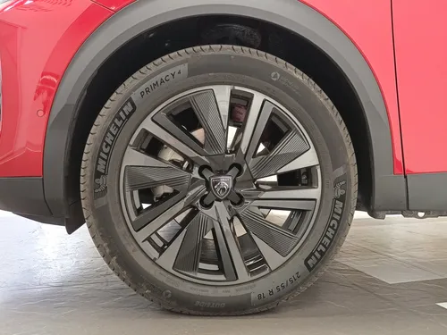 Peugeot E 2008 2025