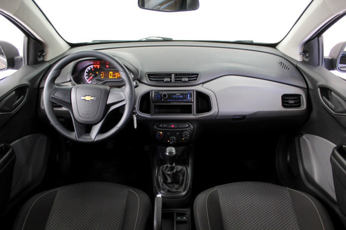 Imagem 8 de 13 de Chevrolet Onix 1.0 Joy Flex Manual 6m - 2019 - Preto