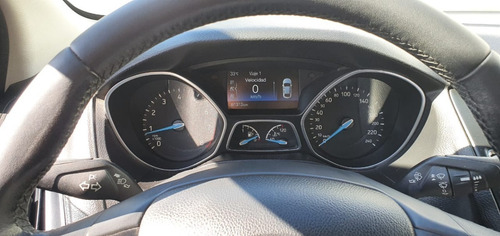 Ford Focus Sedan Se 2.0