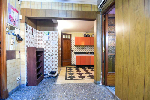 Venta Casa Caballito. Cochera, Quincho, Terraza