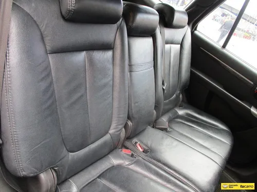 Hyundai Santa Fe Gl 4x2 2400cc Mt Aa