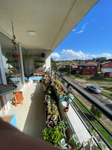 Puerto Varas, Lago Llanquihue, Philippi