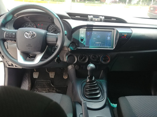 Imagen 5 de 10 de Toyota Hilux 2021