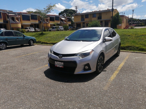 Imagen 10 de 13 de Toyota Corolla S Plus
