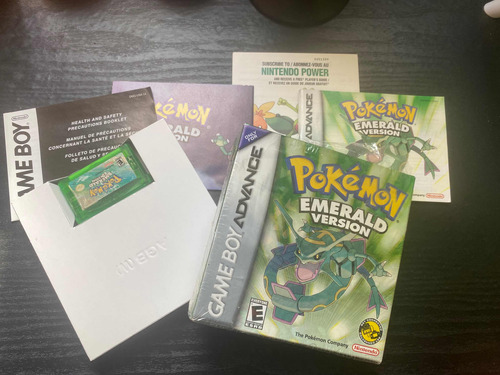 Pokémon Versión Emerald Original Gameboy