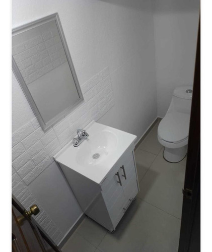 Casa En Venta En Nueva Chapultepec, Morelia, Michoacán De Ocampo C.p. 58280