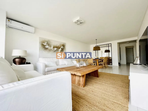 Alquiler Temporario De Apartamento Penthouse De Tres Dormitorios En Playa Montoya, La Barra