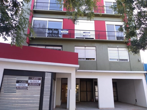 Departamento En Venta 3 Ambientes C/cochera En Pilar Centro