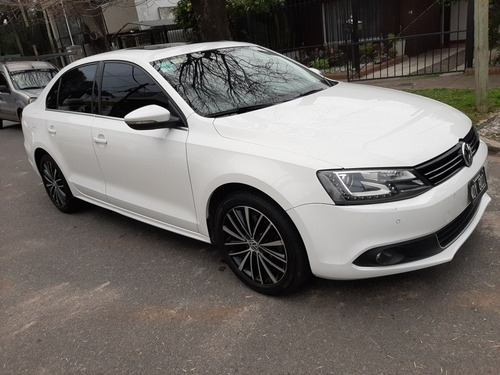Imagen 6 de 15 de Volkswagen Vento 2014 2.0 Sportline Tsi 200cv Bi-xenon Dsg