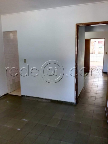 Imagem 8 de 10 de Casa 2 Quartos, 1 Banheiro, 1 Suíte, Sala, Cozinha, Área E Quintal. - Ca00307 - 69819535