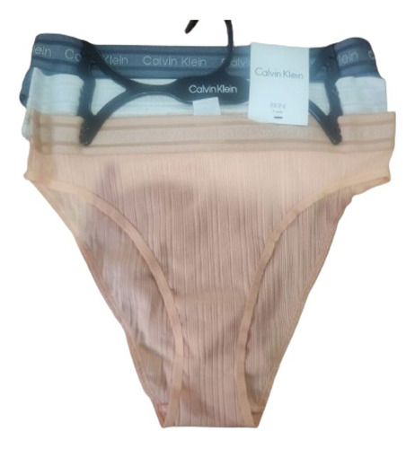 Set De 3pzs De Calzon Calvin Klein Tanga