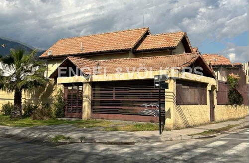 Casa En Bosques Andinos