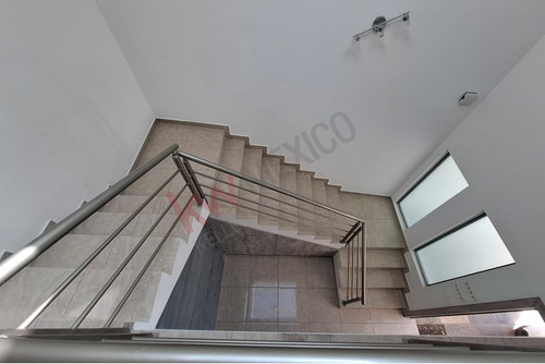 Casa En Venta En Mayorazgo, León! 239 M² Construcción