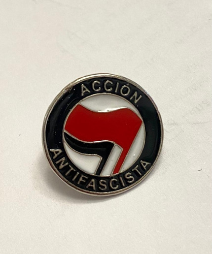 Pin Acción Antifascista
