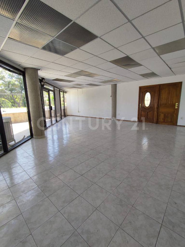 Local Comercial En Renta, Villas Del Sol