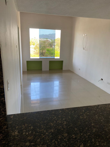 Se Vende Apto En Terrazas Altos De San Pedro 77m2 - 3h/2b/1p