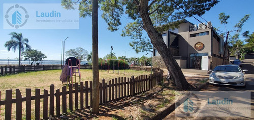 Imagen 5 de 13 de Se Vende Importante Casa Frente A Costanera - Posadas