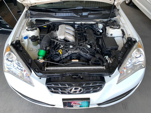 Hyundai Genesis 3.8 Coupe 300cv 6at