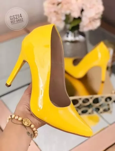 Zapatos Stilettos Amarillos | 📦
