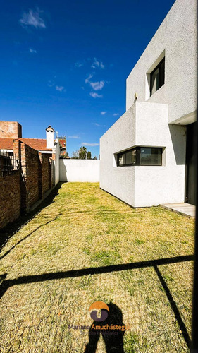 Duplex - Dos Dormitorios - Barrio Residencial San José