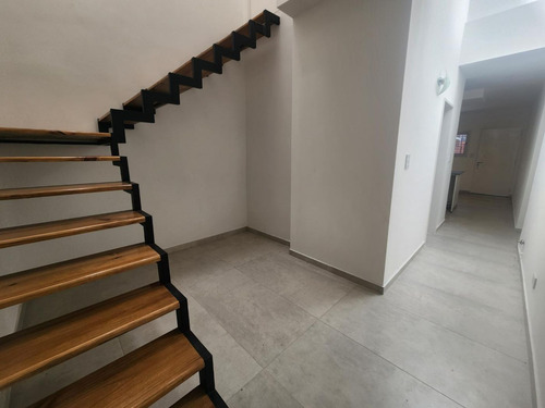 Venta Ph Casa 3 Ambientes Caseros Terraza