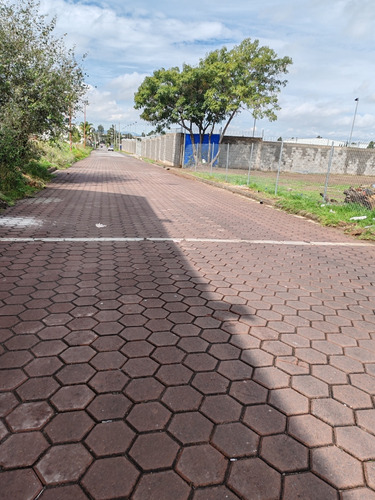 Venta De Terreno A Espaldas Del Parque Finsa