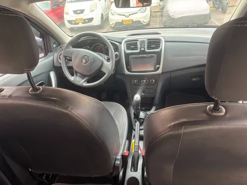 Renault Logan 1.6 Expression