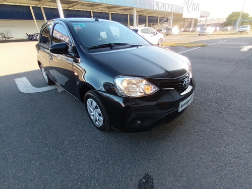 Imagen 4 de 21 de Toyota Etios 5 X Gnc 2020 Mr