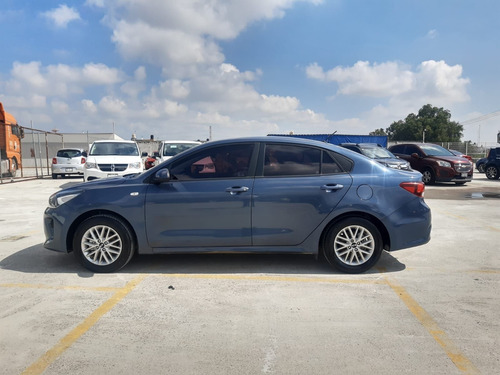 Imagen 4 de 11 de Kia Rio 2020 1.6 Sedan Lx At