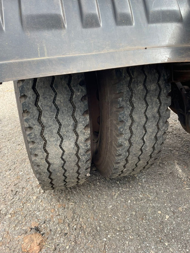 Conjunto Scania 112hs 4x2 (toda 113) Mais Carreta