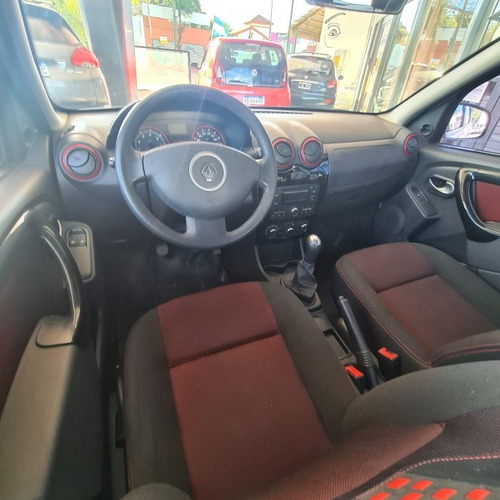 Imagen 11 de 15 de Renault Sandero Stepway 2014 1.6 Confort Dynamique Privilege