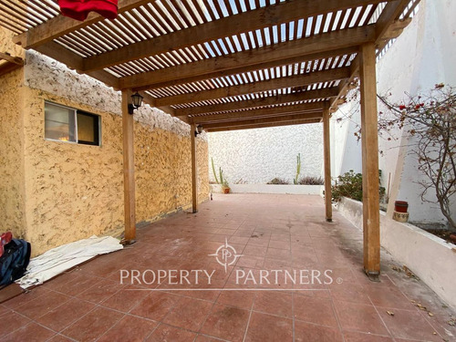 Arriendo Departamento De 3 Dormitorios En Jardines...