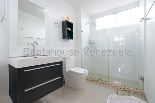 Espléndida Casa En Alquiler Mls 25-12830 Lomas De La Lagunita